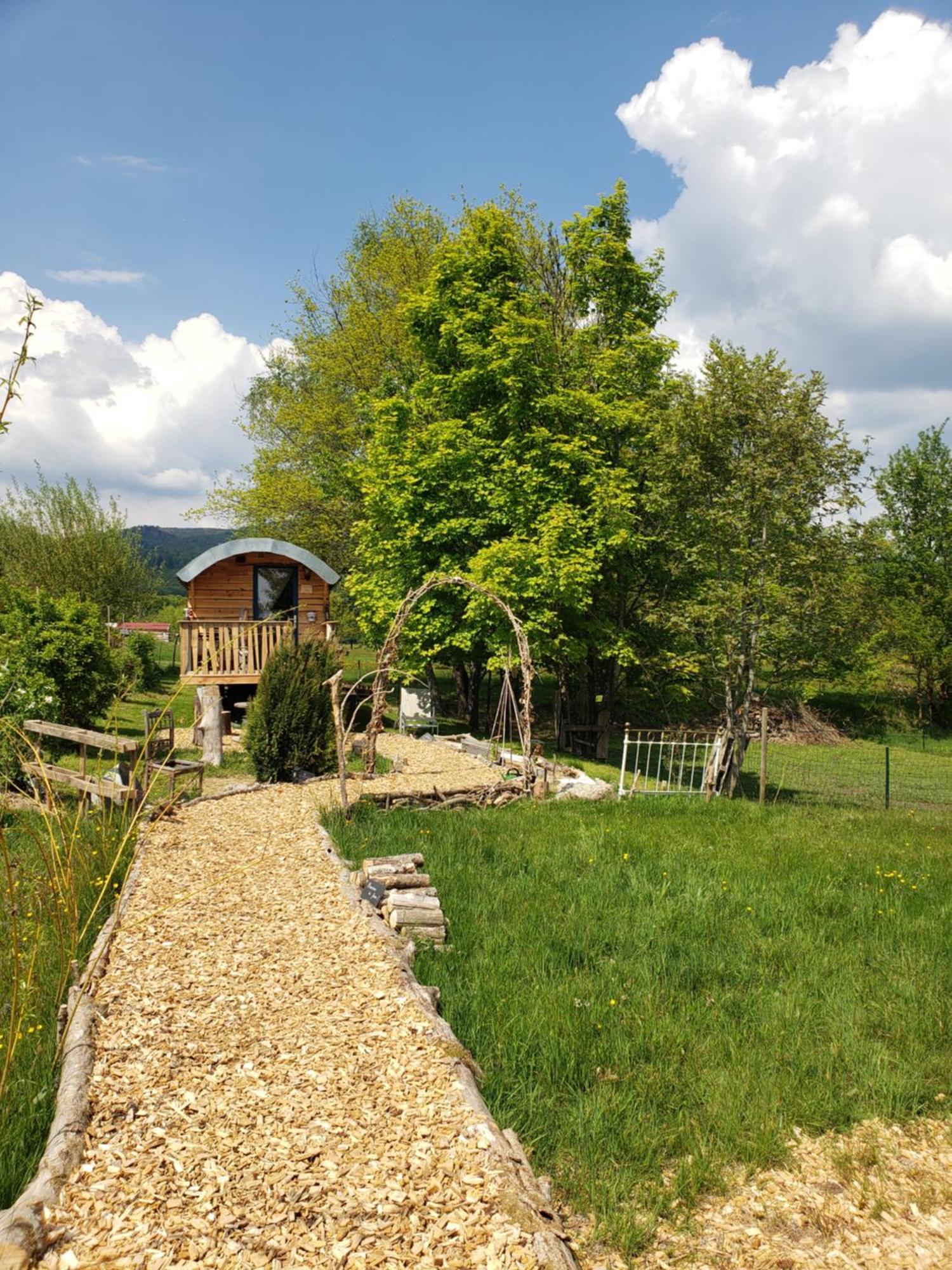 La Roulotte Tiny House Du Mond'Ideal Leval (Territoire de Belfort) Exterior foto