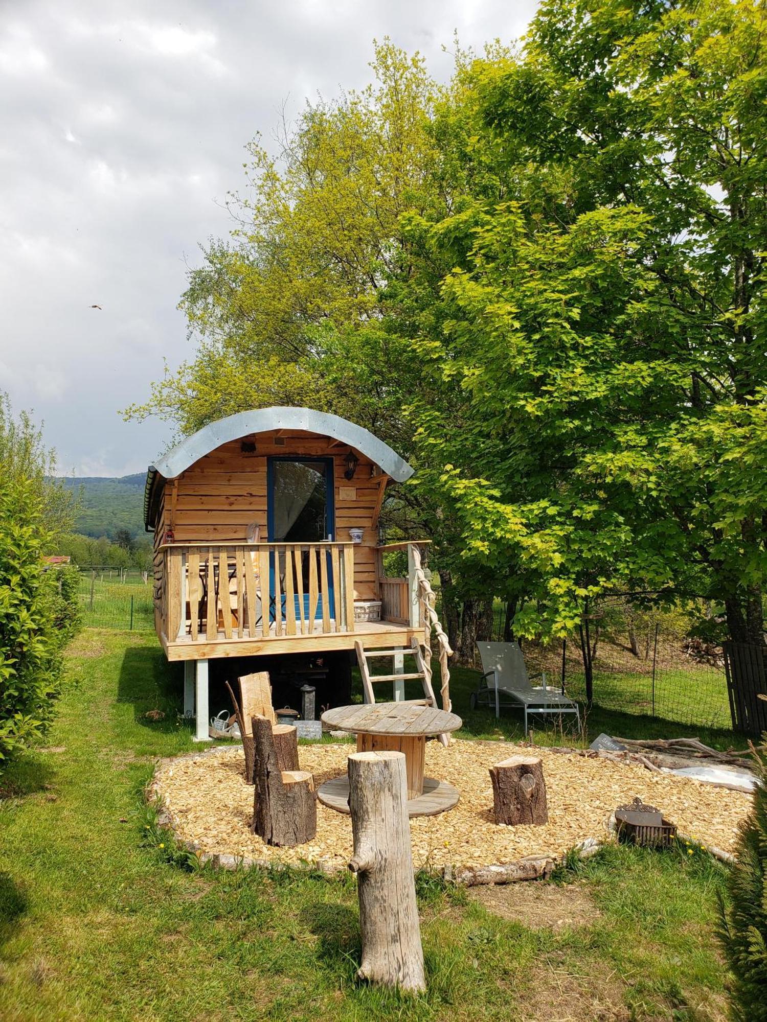 La Roulotte Tiny House Du Mond'Ideal Leval (Territoire de Belfort) Exterior foto